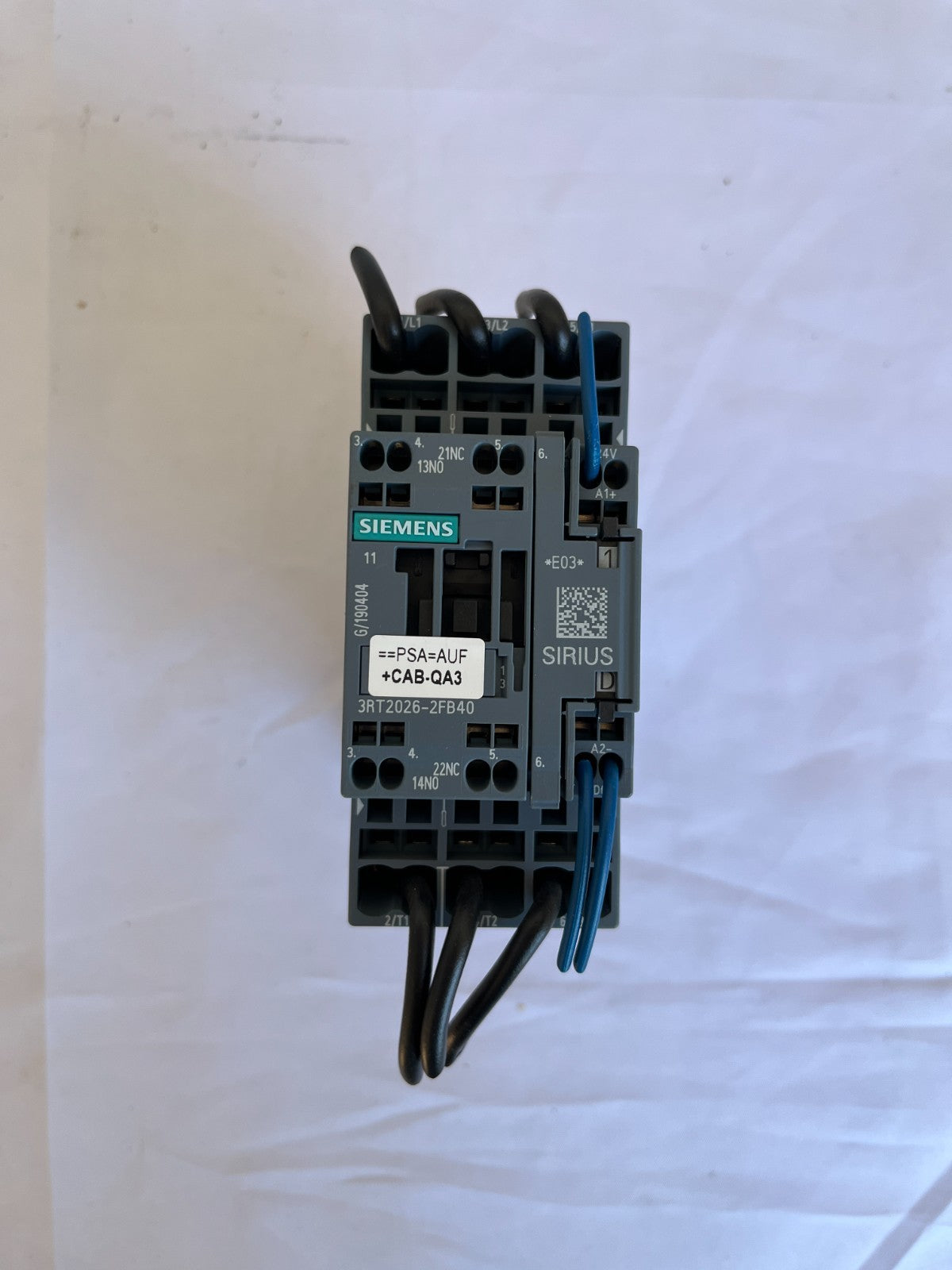 Siemens 3RT2026-2FB40 SIRIUS Contactor 3-pole 25A 11kW 24V DC coil Used Spare