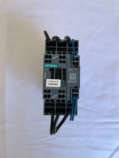 Siemens 3RT2026-2FB40 SIRIUS Contactor 3-pole 25A 11kW 24V DC coil Used Spare