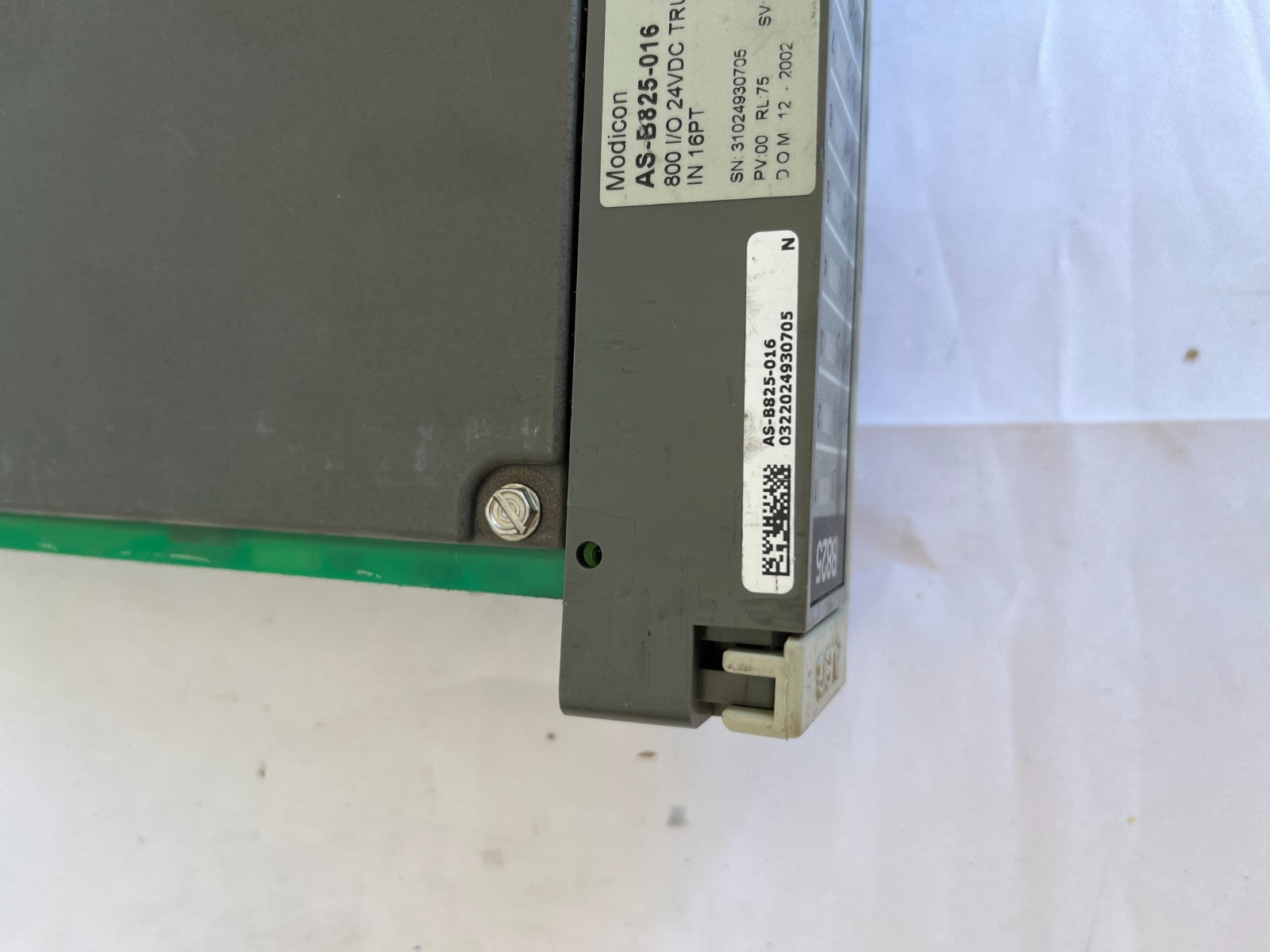 Schneider Modicon AS-B825-016 24VDC True High 16 Point Input Module Used