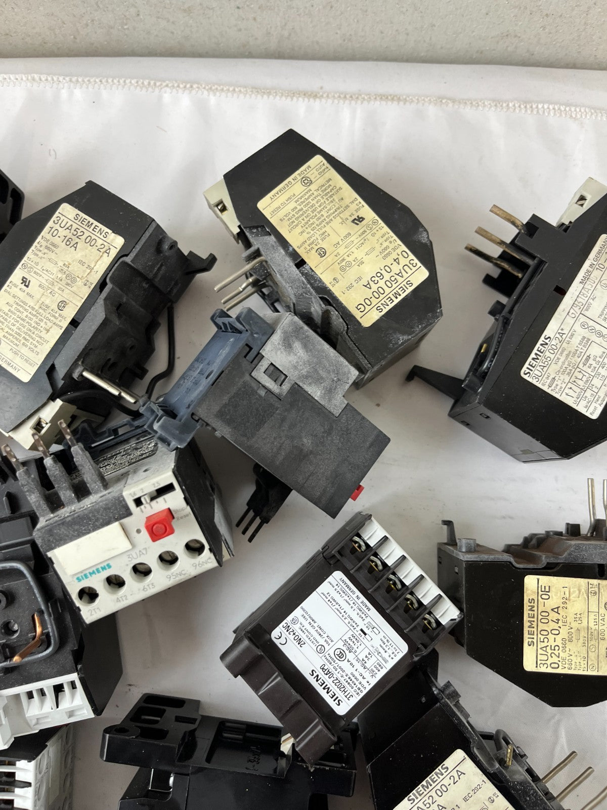 Siemens 3UA Series Thermal Overload Relay Mixed Lot Approx 30pcs Used Spares