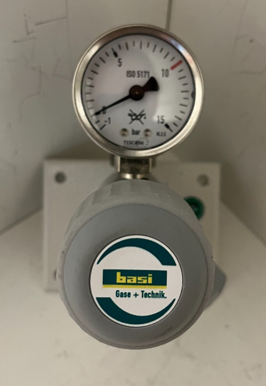 TESCOM D55022BAR-05B-G3S Pressure Regulator 0–10bar Gauge He Panel New