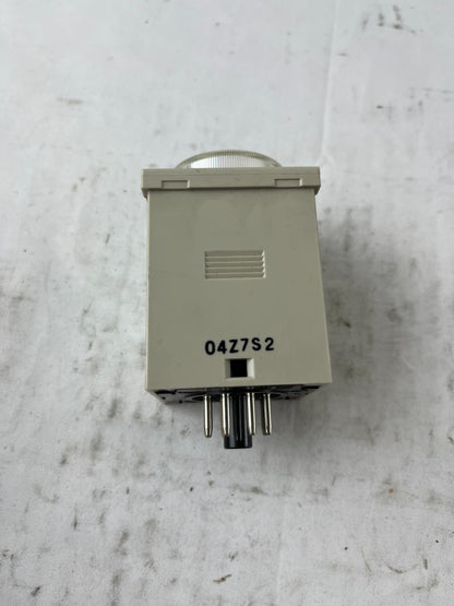 Omron H3CR-A8 Analog Timer Relay 100-240VAC 5A Plug-In Used Spare Unit