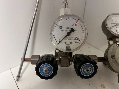 Messer Griesheim Oxygen Regulator Dual-Stage 315bar/10bar WIKA Gauge Used