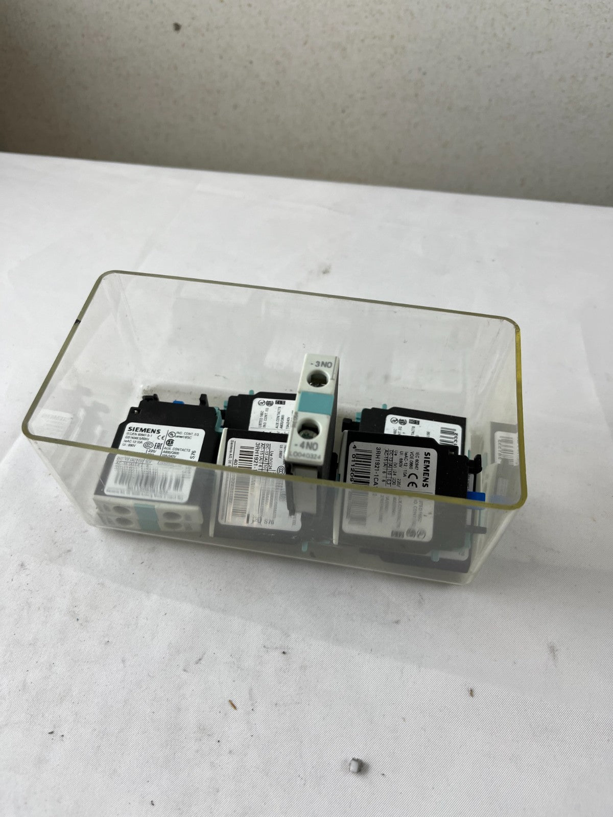 9x Siemens 3RH1921-1CA10 Auxiliary Contact Block 1NO Front Mount for 3RT1 / 3RH1