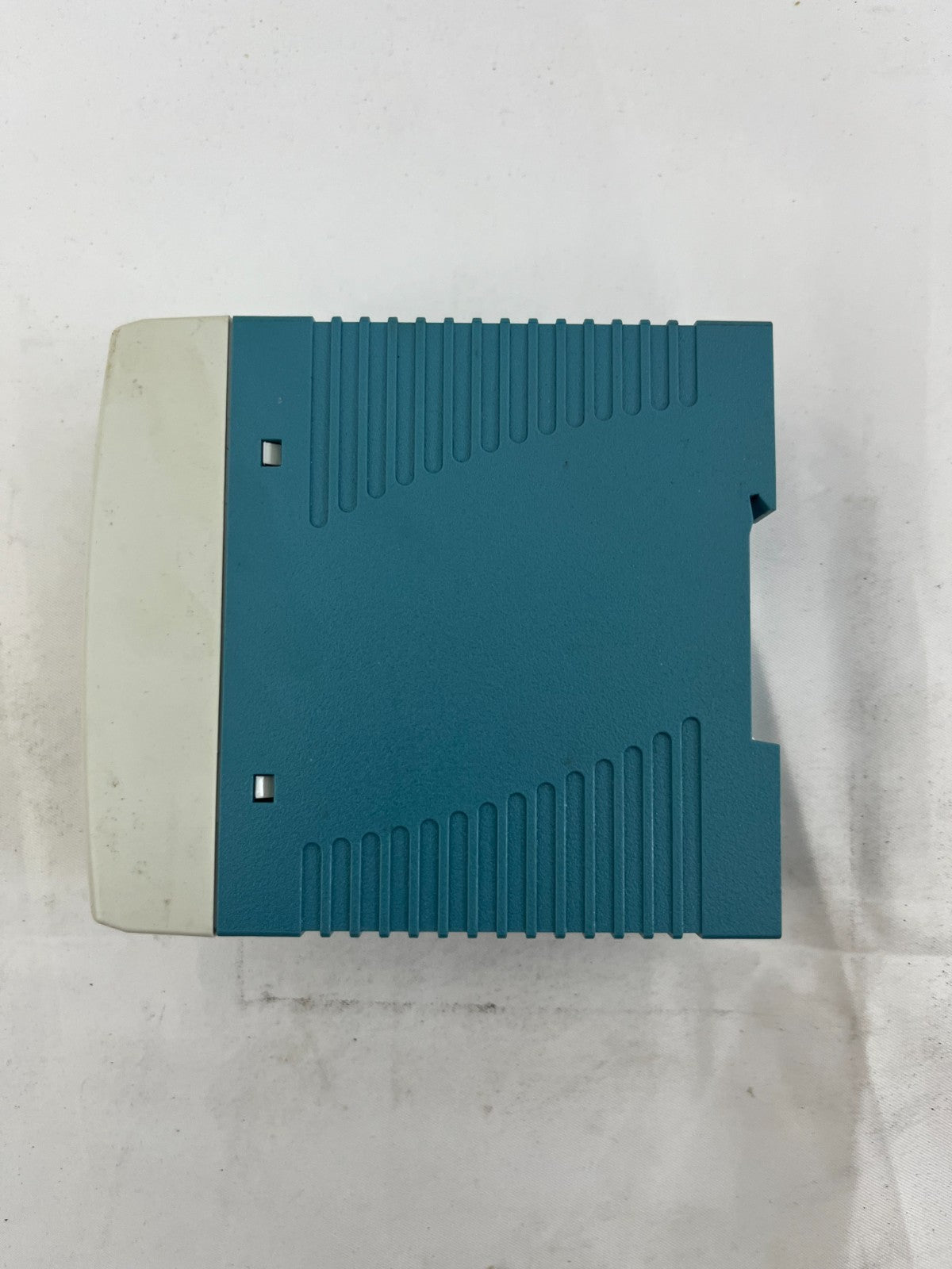New Mean Well MDR-60-24 DIN Rail Power Supply 24V 2.5A 60W Sealed Box
