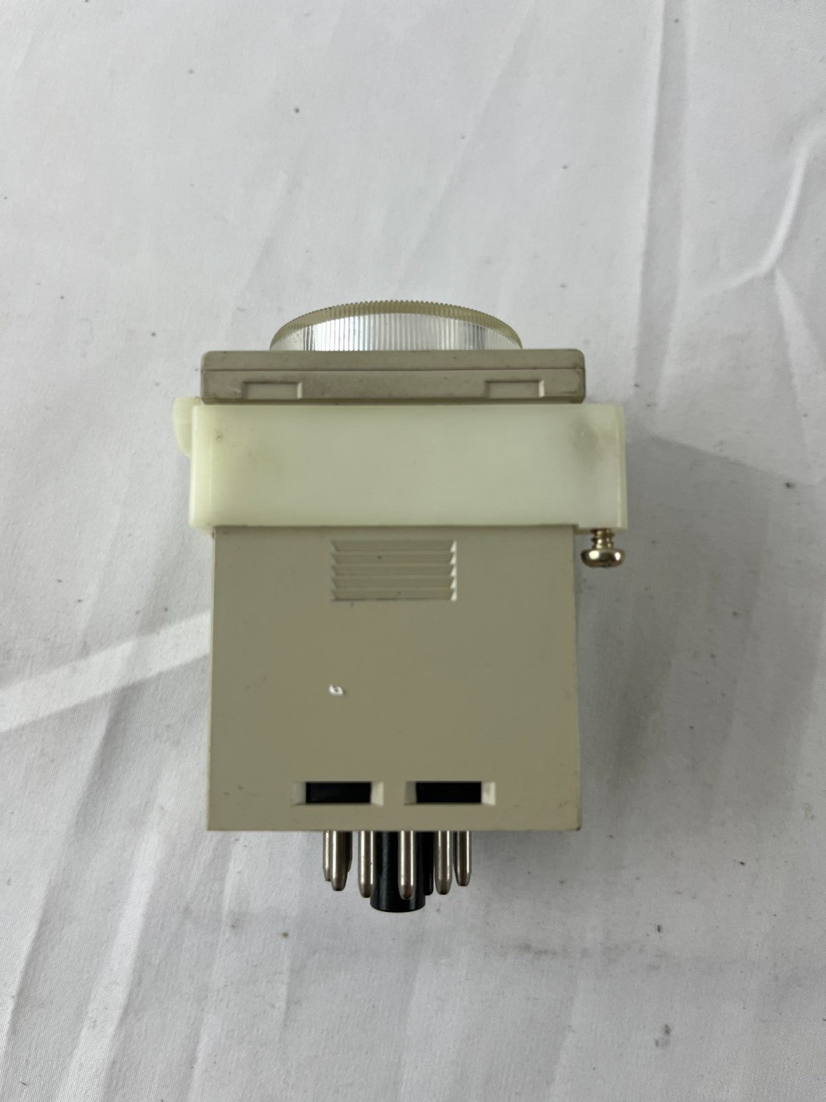 Omron H3CR-A Timer Relay NEW 24-48VAC/12-48VDC 0-3min 11-Pin Socket Japan Made