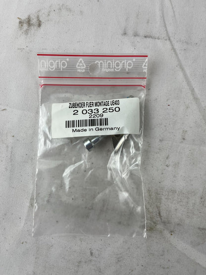 SICK 2033250 UE403 Mounting Kit Sliding Nuts Screws M4000 Accessory Germany NEW