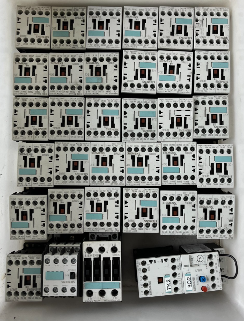 Siemens SIRIUS Contactor Relay Lot 35pcs 3RH1140 3RH1131 Mixed 24V/230V Used