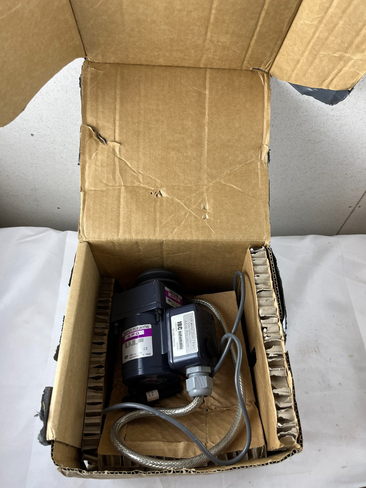 SPG S8I25GT-TCE Induction Motor 25W 220V 50/60Hz With IBC VVX 25W 75rpm New