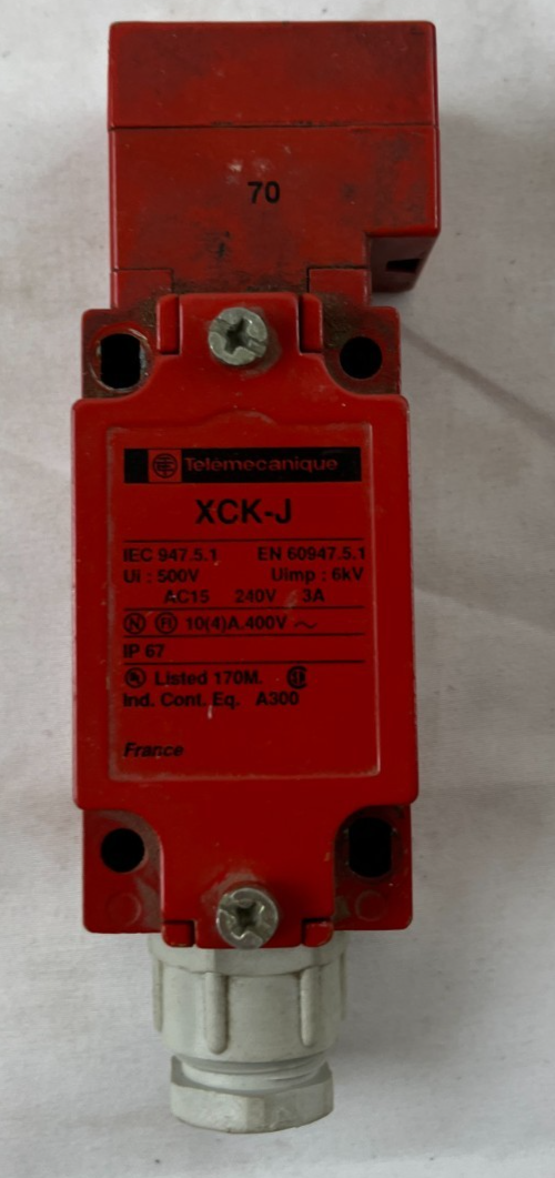 Telemecanique XCK-J Safety Limit Switch IEC 947-5-1 IP67 Industrial Spare Unit