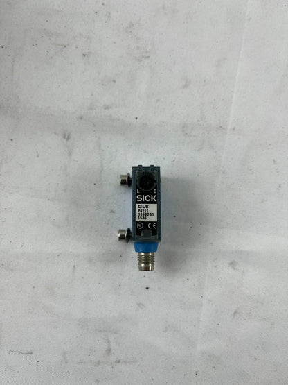 SICK GL6-P2111 Photoelectric Sensor GL6 Series 10–30V DC M12 Reflex NEW