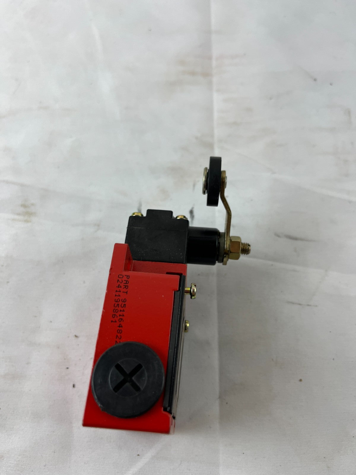 Guardmaster Senator CXB2 Safety Limit Switch Roller Lever IP66 New NOS Spare