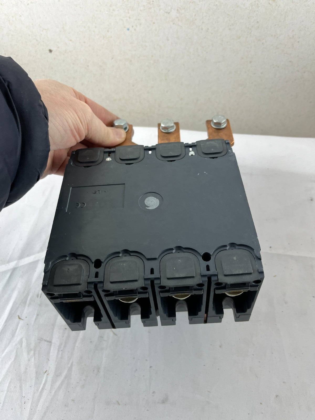 Schneider Electric Compact INS250-200A 3-Pole Switch Disconnector Isolator NEW