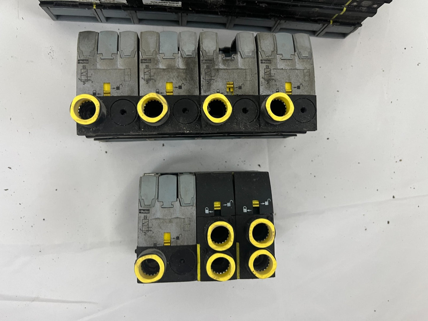 Scattergood & Johnson Pneumatic Valve Manifold Bundle Multiple Stations, Used