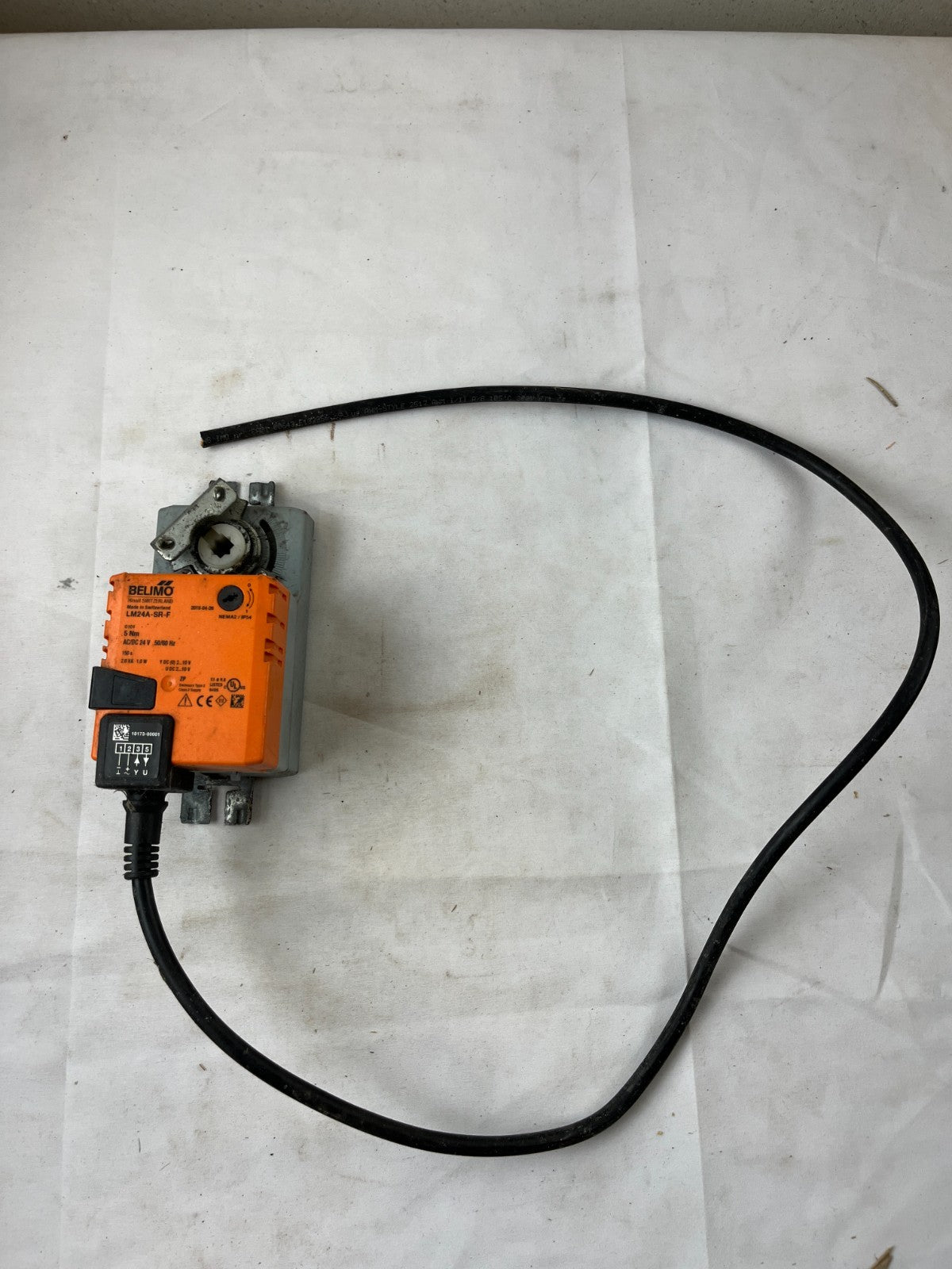 Belimo LM24A-SR-F Rotary Damper Actuator 5Nm AC/DC 24V Modulating Used Spare