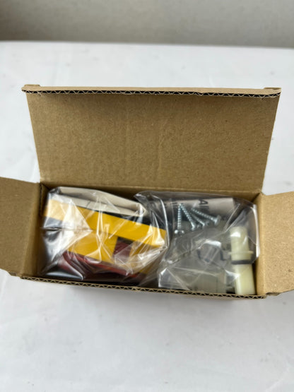 Allen‑Bradley 194L‑E16‑1753‑6N Load Switch 16 A 3‑Pole Red/Yellow Handle New