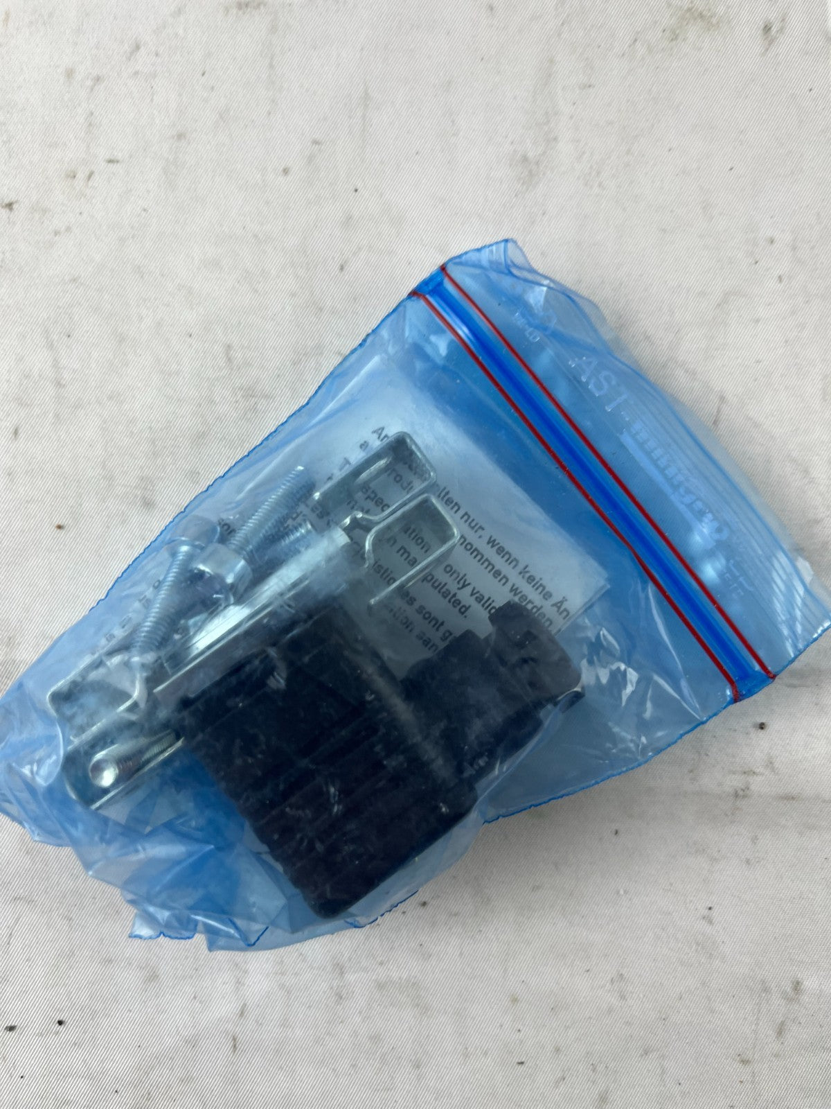 Novotechnik 056003 Mounting Feet Kit for TLH Position Transducer New Unused