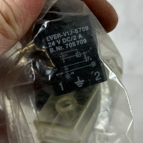 LVER V12-5709 24V DC Solenoid Valve Connector Plug DIN New 4pcs Spare Units