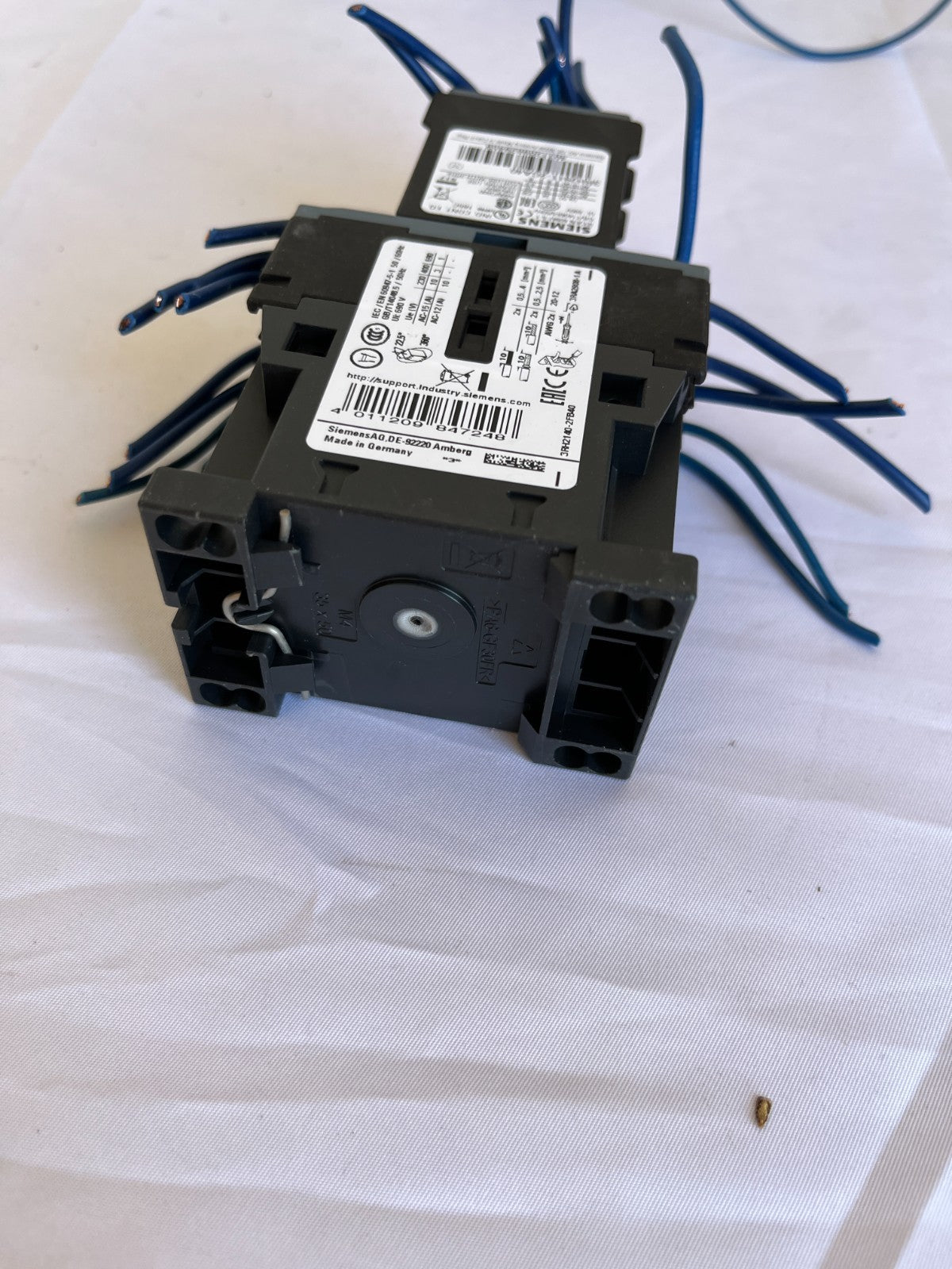 Siemens 3RH2140-2FB40 Contactor Relay 4NO 24V DC Coil With Pre-Wiring Used
