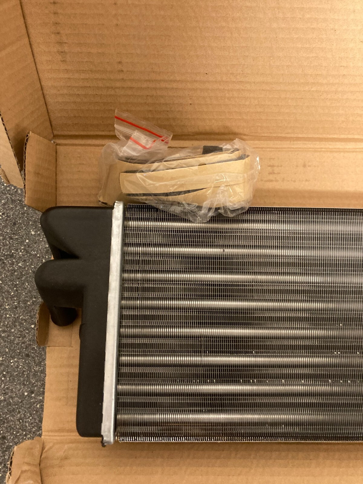 Open Box Stark SKHE-0880012 Car Heater Core Heat Exchanger, Interior Heating
