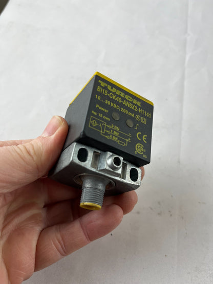 Turck Bi15-CK40-AN6X2-H1141 Inductive Proximity Sensor 10-30VDC Used Spare Part