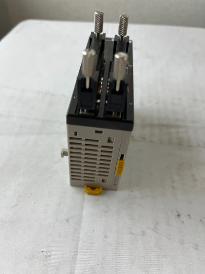 Omron CPM2C-24EDTC I/O Unit 16x 24V DC Inputs 8x Transistor Outputs Sink/Source
