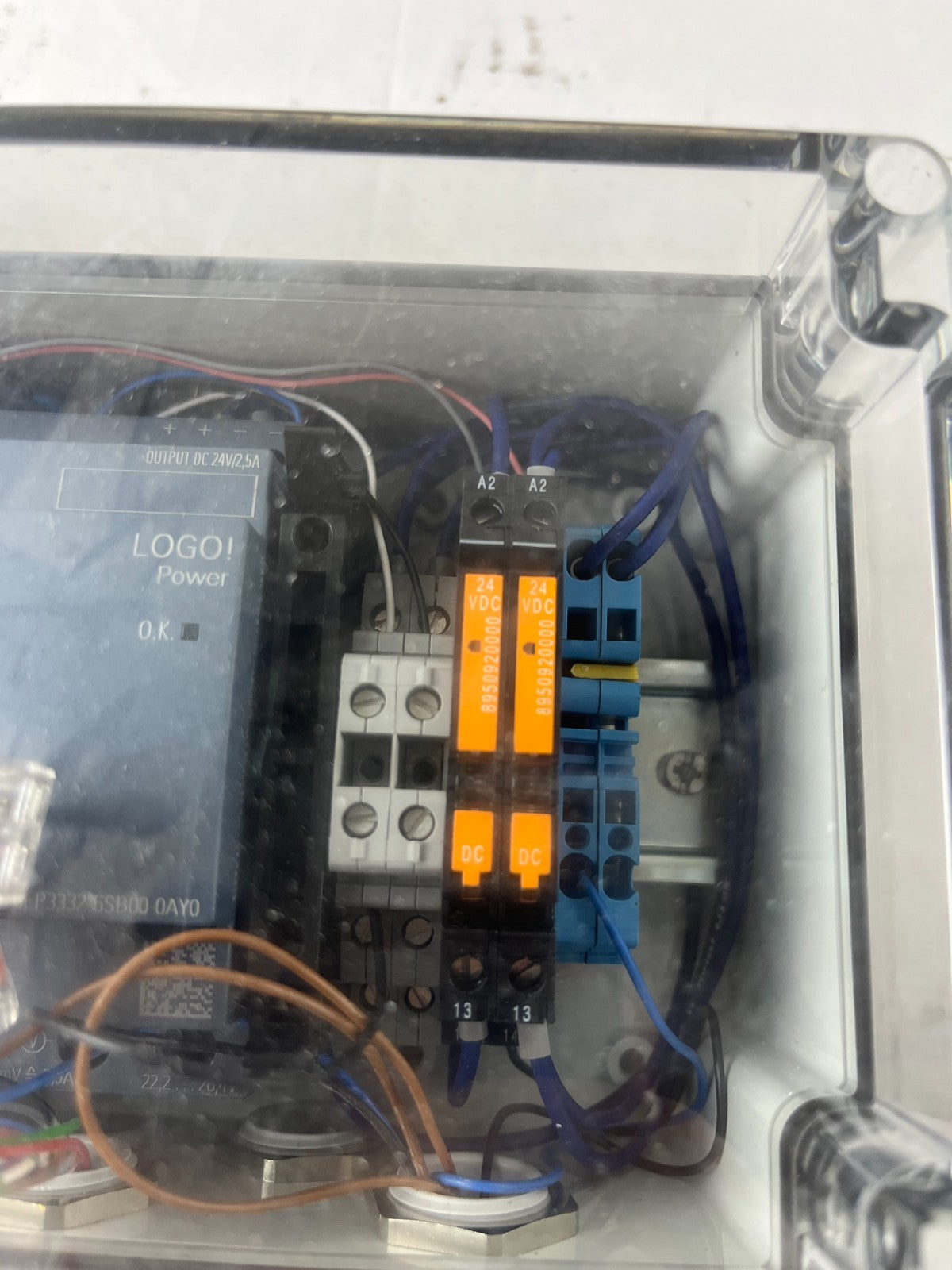 Siemens LOGO! Power 6EP3332-6SB00-0AY0 24VDC Power Supply Control Box Used