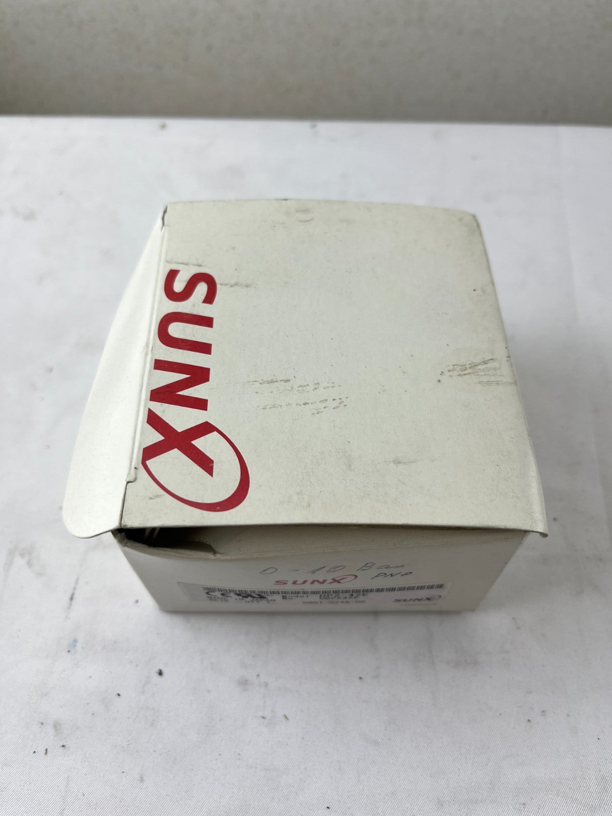 Panasonic Sunx DP2-42E Digital Pressure Sensor 0-10 Bar PNP Analog Output 1-5V