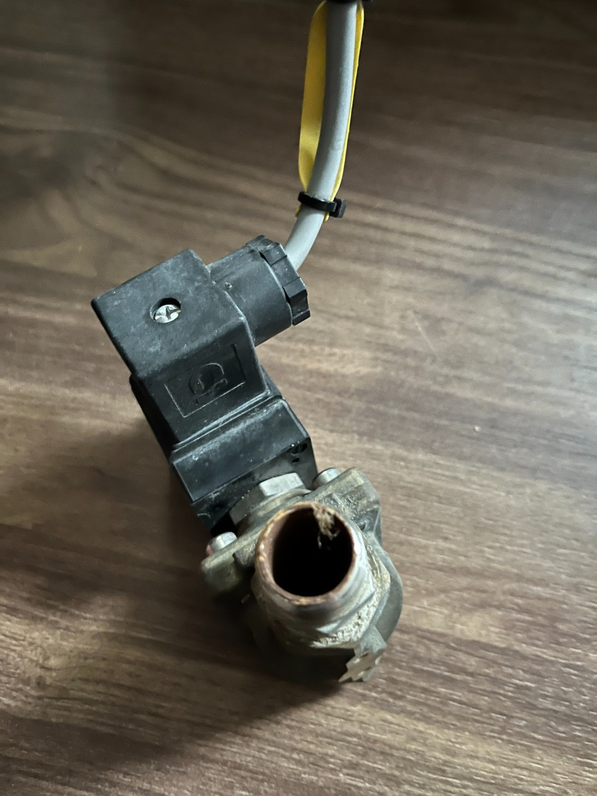 GSR Solenoid Valve 24V DC 18.5W 0–10 Bar G1/2 IP65 Industrial Automation Germany