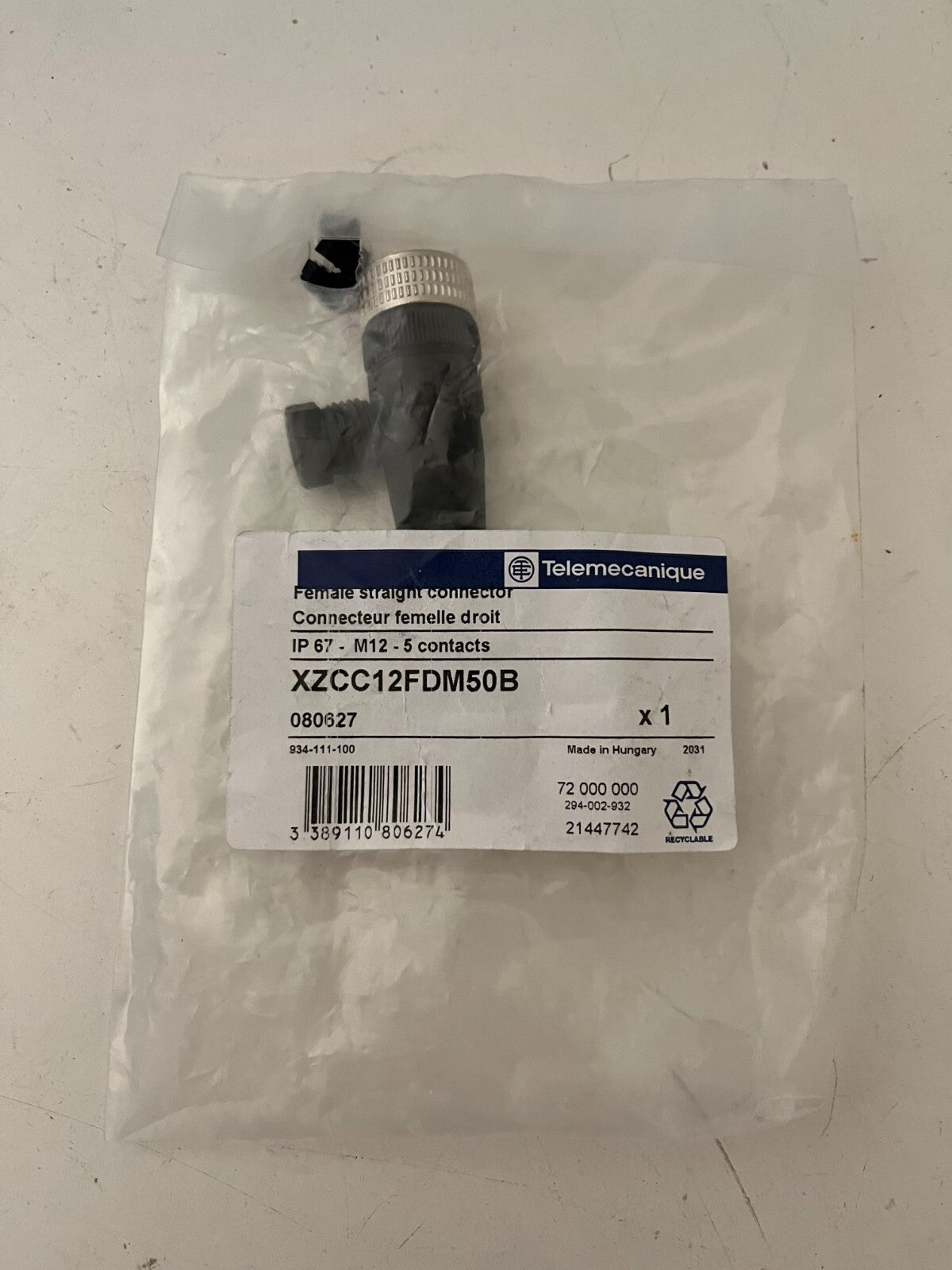 Telemecanique XZCC12FDM50B M12 Female Connector 5-Pin - New Sealed Never Used