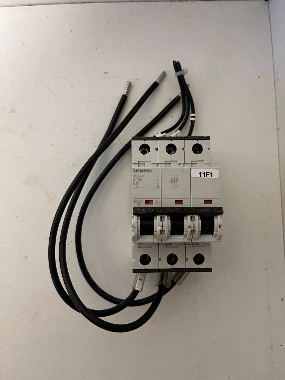 Siemens 5SY43 C2 3-Pole MCB 2A 400V Miniature Circuit Breaker Used Spare Unit