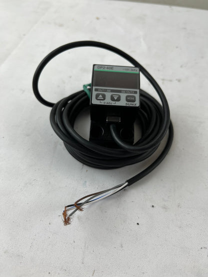 Panasonic SUNX DP2-40E Digital Vacuum Pressure Switch -101.3kPa Flat 24VDC Japan