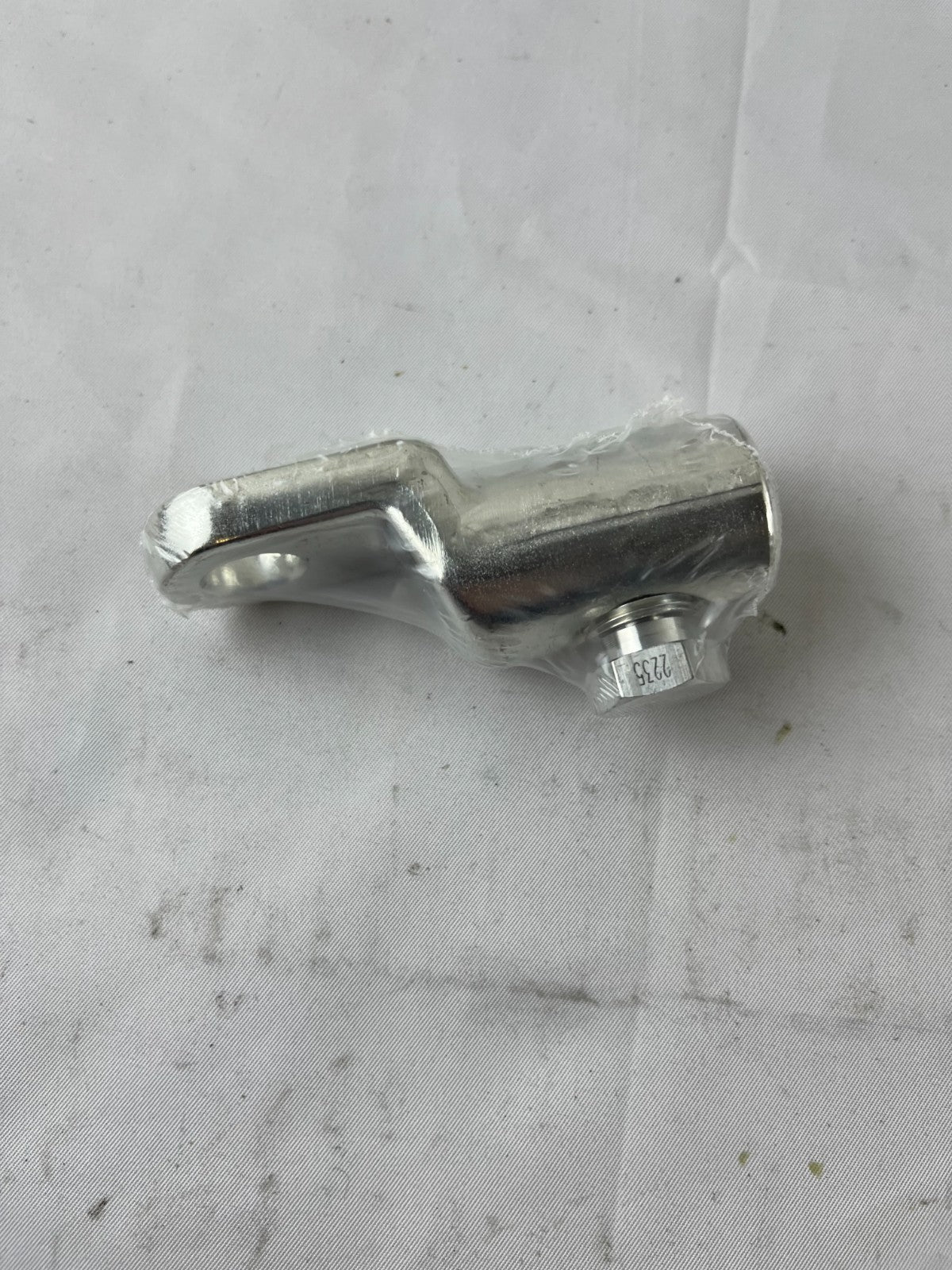 V7 1–36kV Al/Cu Cable Lug L35 150x12 for 95–150mm² New Unused Spare Part