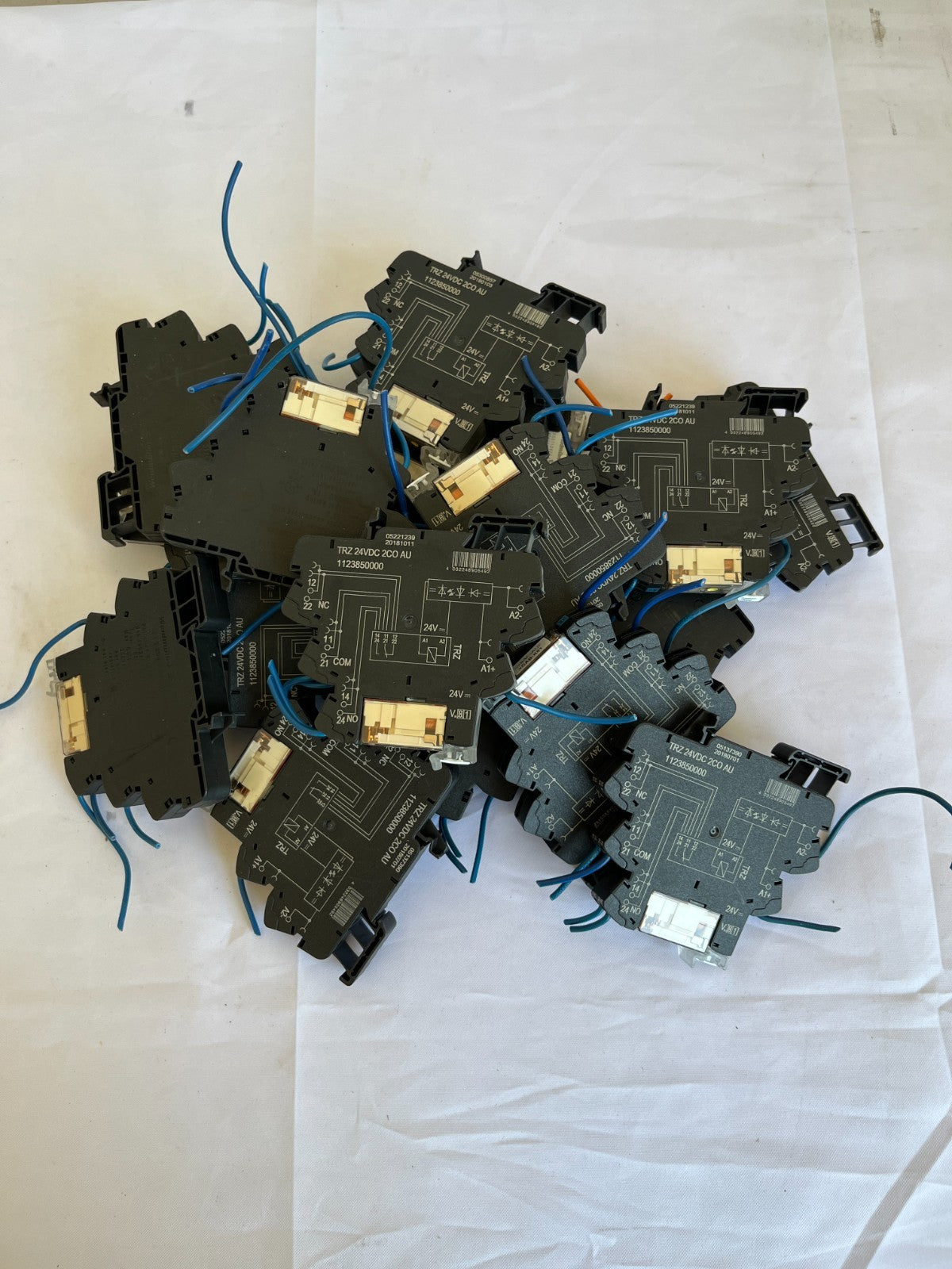 Weidmuller TRZ 24VDC 2CO AU Relay Modules 2CO 8A Lot Of 18 Pcs Used Bundle Spare