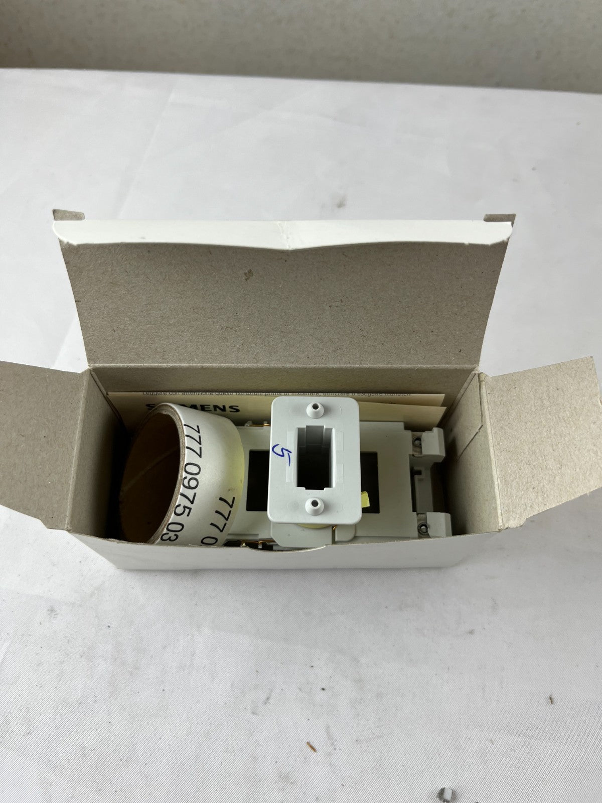 Siemens 3RT1924-5AB01 SIRIUS Magnetic Coil 24 V AC 50 Hz for 3RT1023–3RT1026 NOS