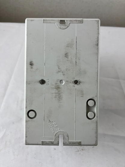 Allen‑Bradley IP65 Rotary Isolator Switch Enclosure 3‑Pole 32A New Never Used