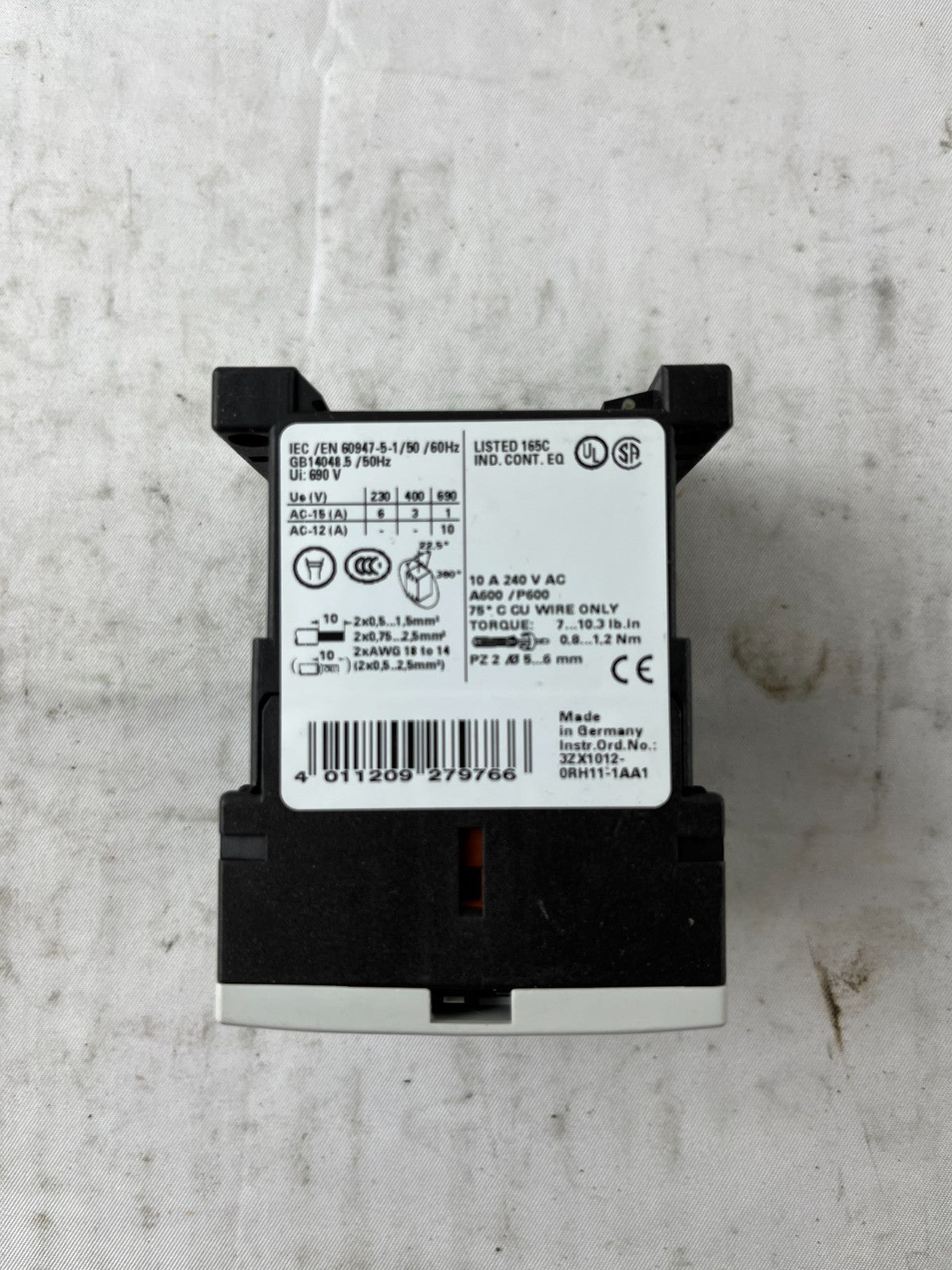 Siemens 3RH1140-1AP00 Auxiliary Contactor 4NO 230VAC Coil New No Box