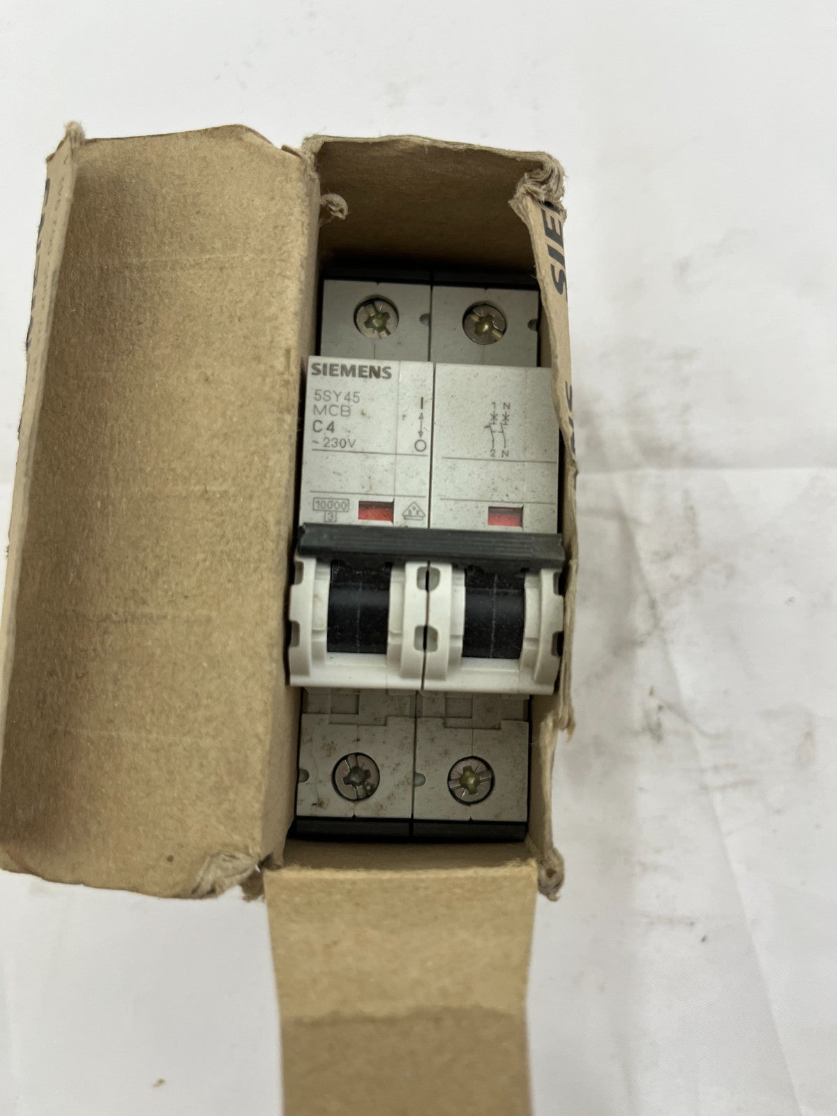 Siemens 5SY45 MCB Miniature Circuit Breaker 1+N 4A C-Curve 230V New Germany