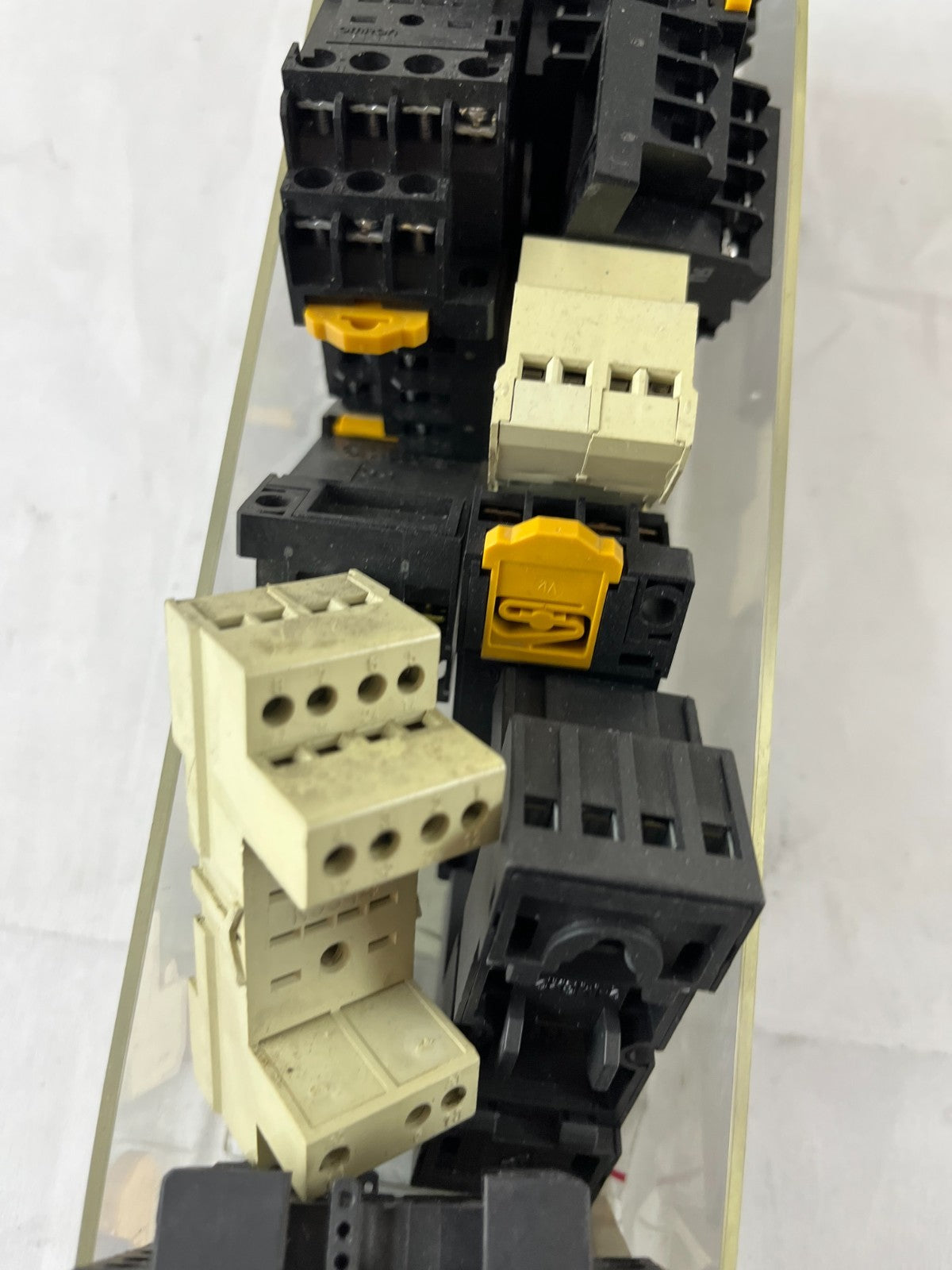 Schrack PT78704 RA78728 Relay Socket Lot DIN Rail Bases Mixed Used Spare Units