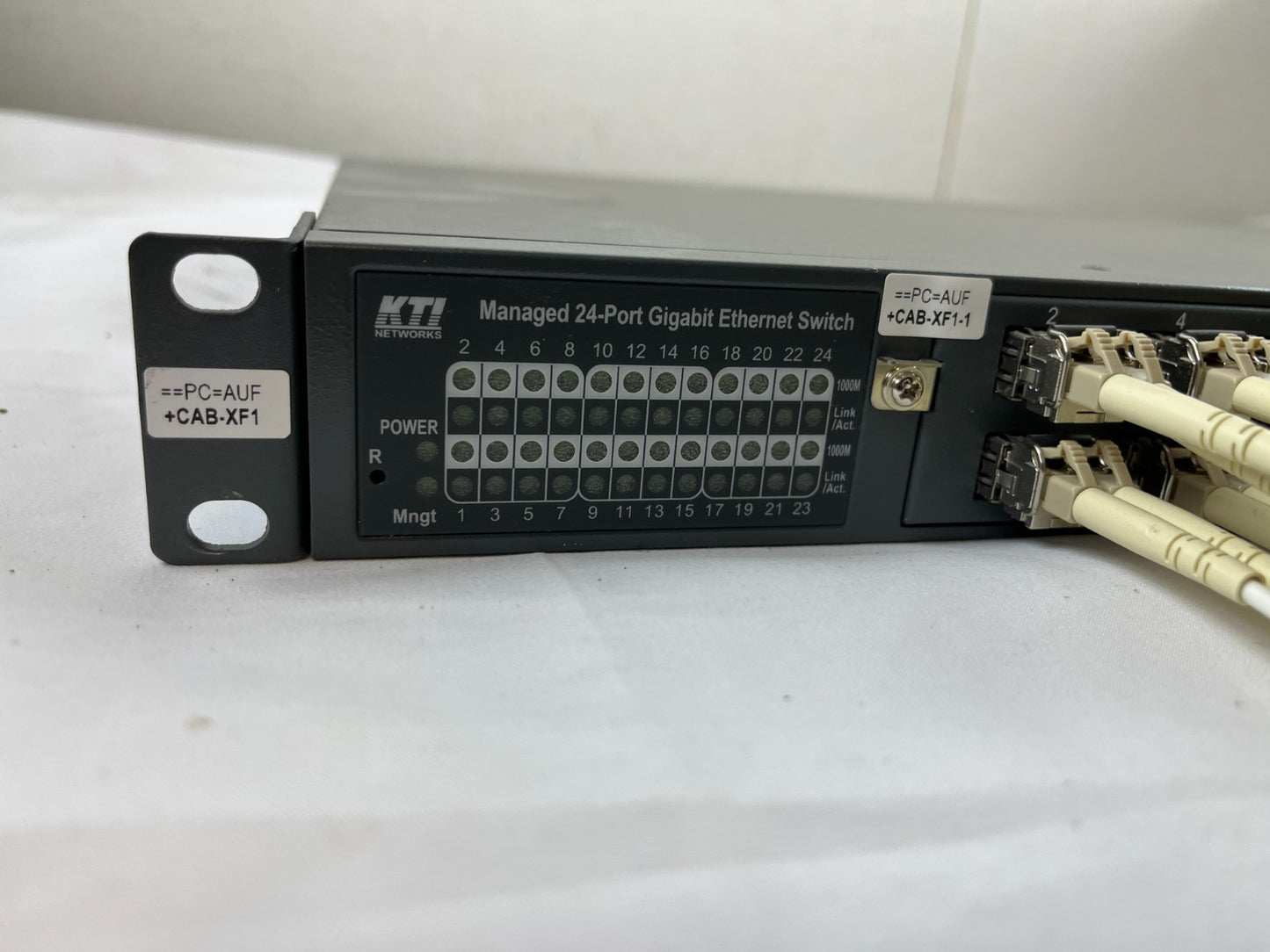 KTI KGS-2422-B-S Managed 24-Port Gigabit Switch w/ Fiber Modules Rackmount Spare
