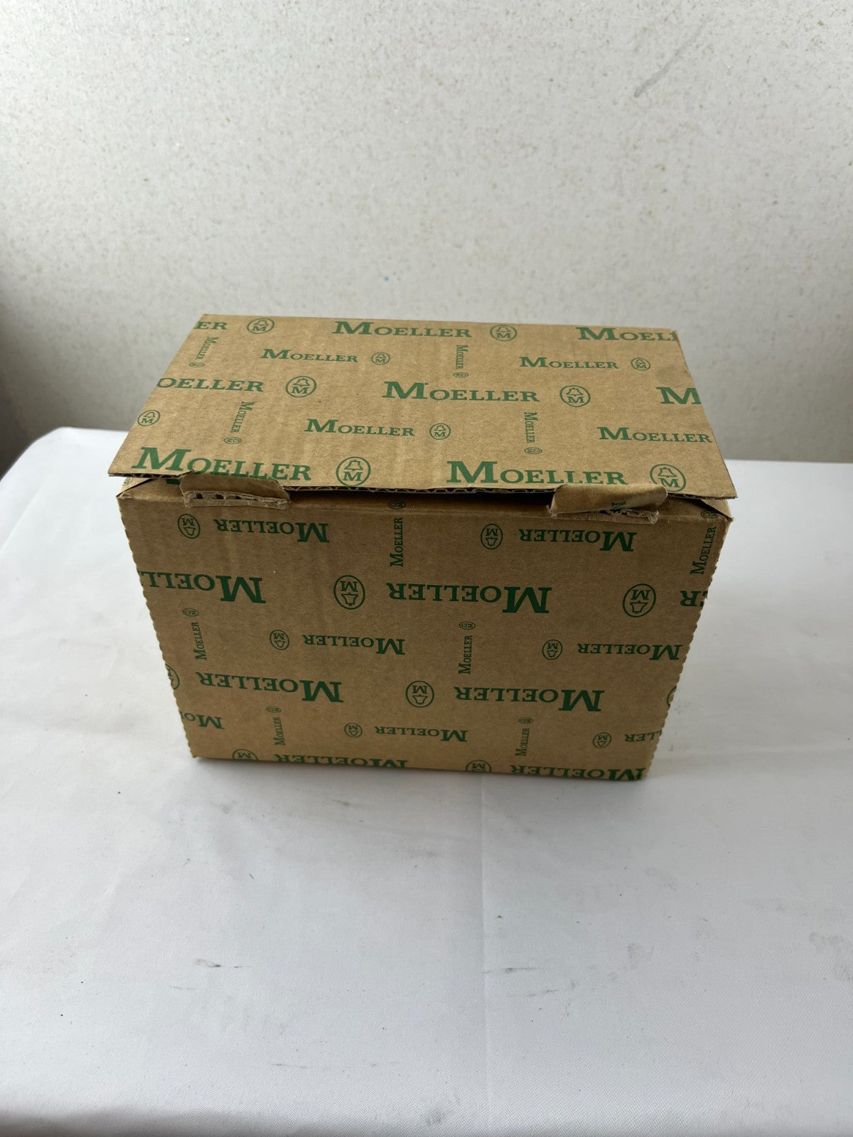 Moeller P7-125 Main Switch 3-Pole 125A 690V AC Disconnect Switch Breaker NEW