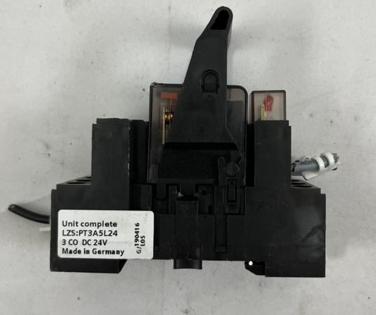 14x iemens Relay Unit LZS:PT3A5L24 Complete 3CO 24VDC + LZX:PT370024 Relay