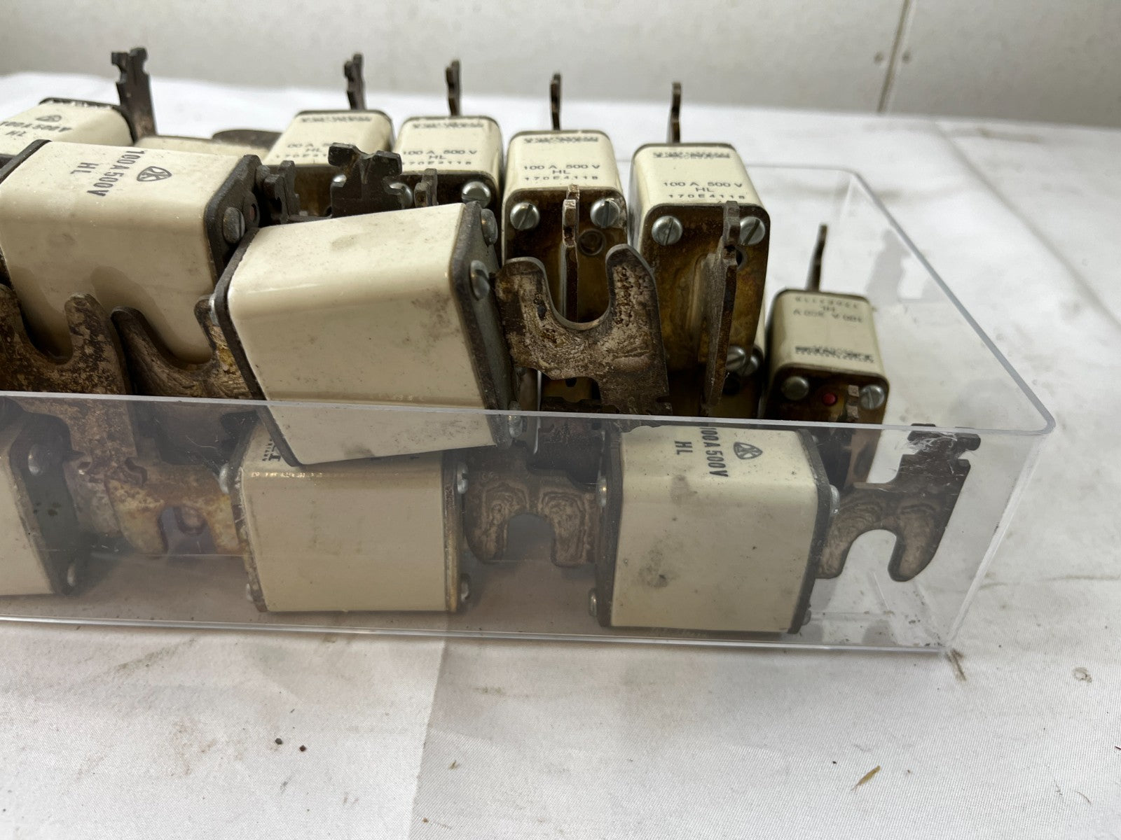 Bussmann 100A 500V HL Fuses Lot Of Approx 20 Used Spare Units