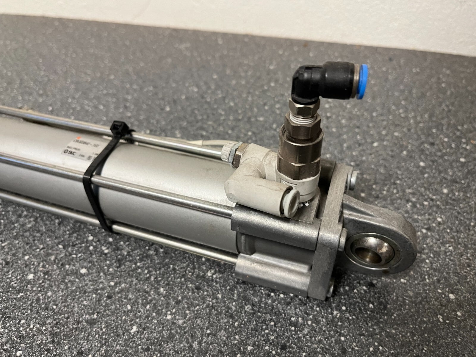 SMC Pneumatic Cylinder CS95D040-160U, Double Acting, 160mm Stroke, Tested
