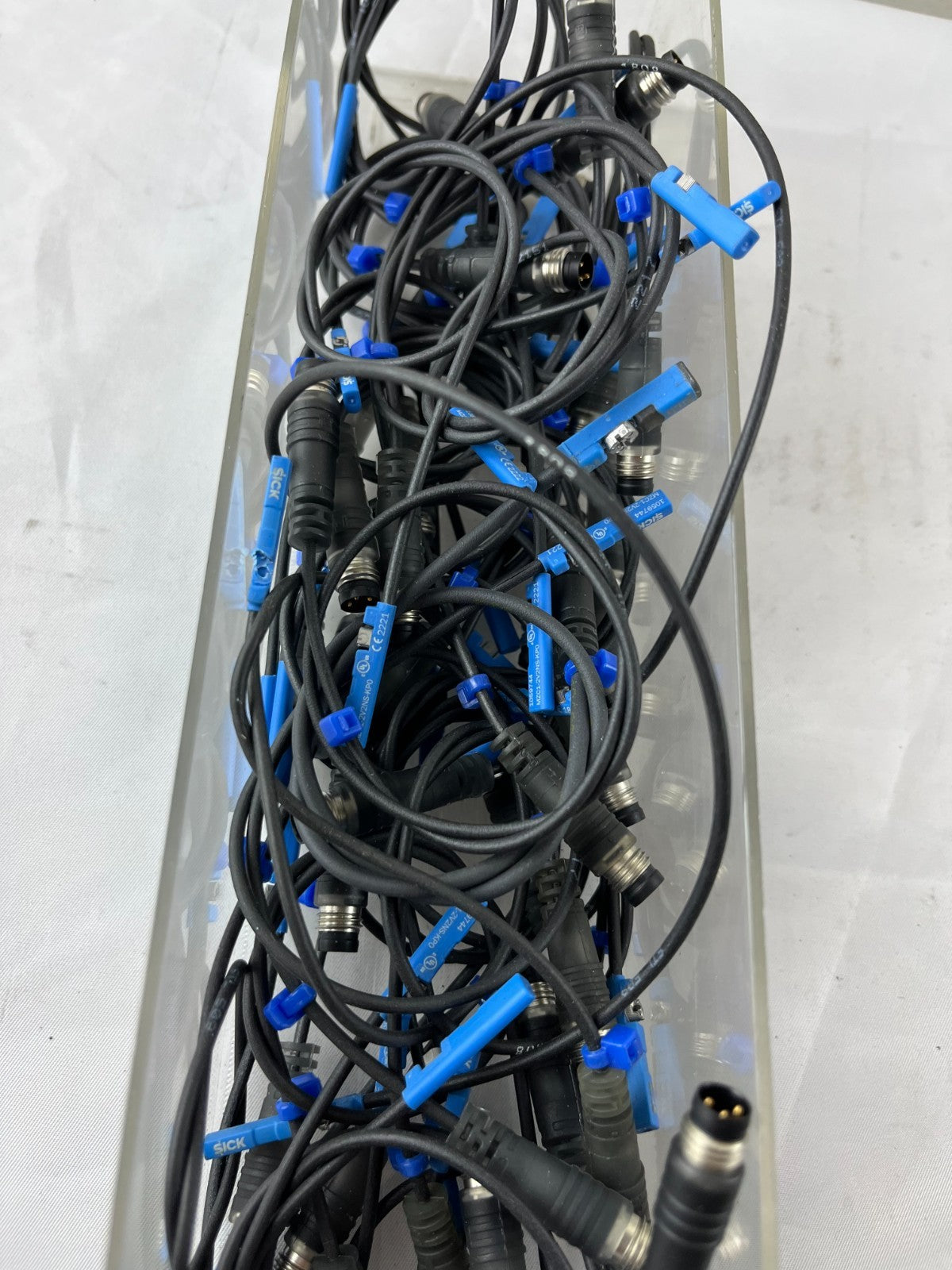 Sick MZC1-2V2NS-KP0 1059744 Magnetic Cylinder Sensor Lot 25pcs Used NPN M8 0.3m
