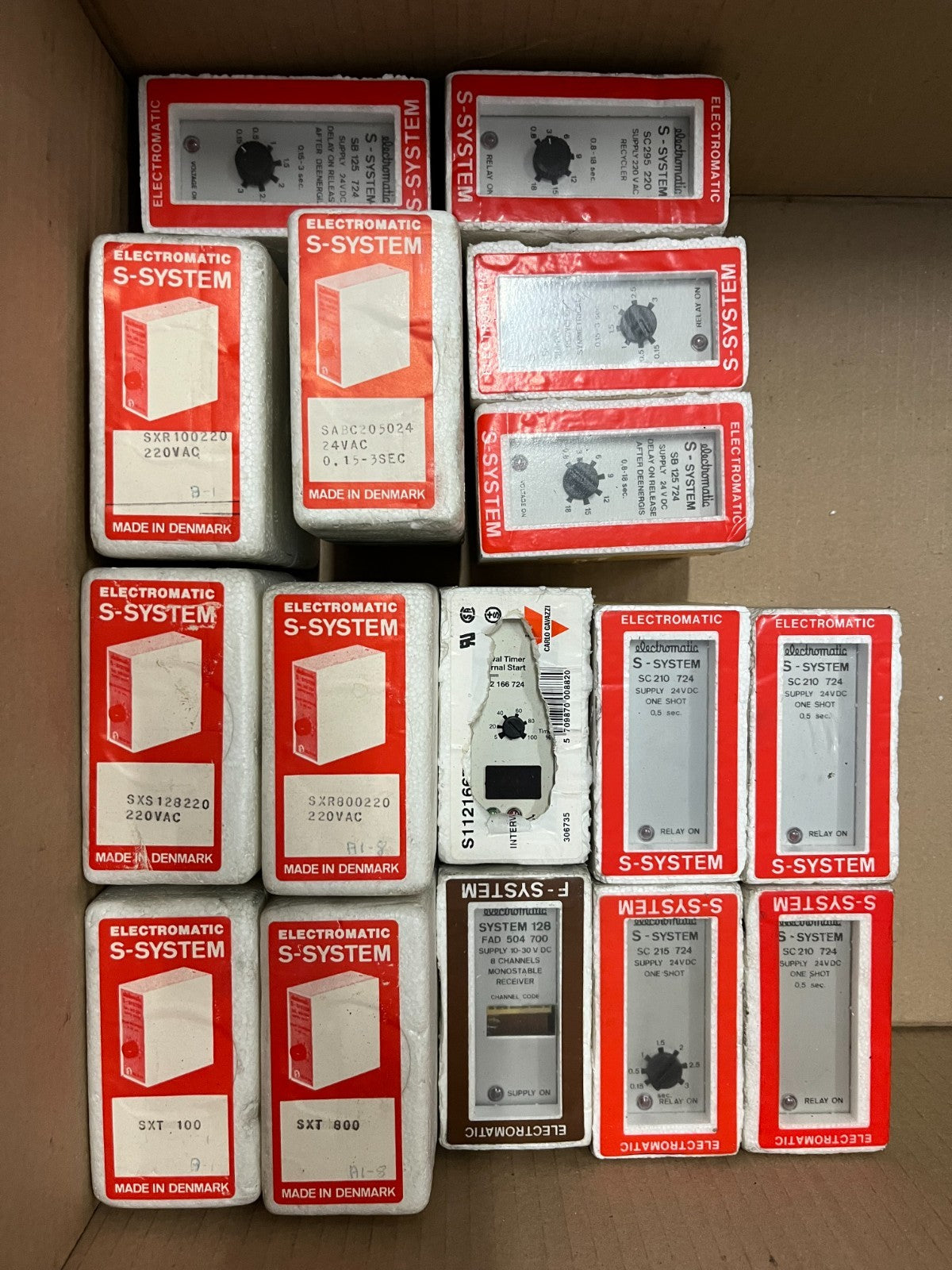 Lot 16x New Electromatic S‑System Timers SC210 724 SB125 724 SXT100 SXR100 220VA