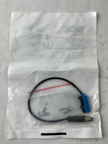SICK GTB2S-P5451 Photoelectric Sensor 1060204 10-30VDC New Spare Unit