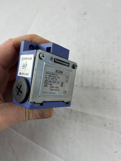 Telemecanique ZCKM1H29 Limit Switch Body XCKM 1NO+1NC Snap Action M20 IP66 Used