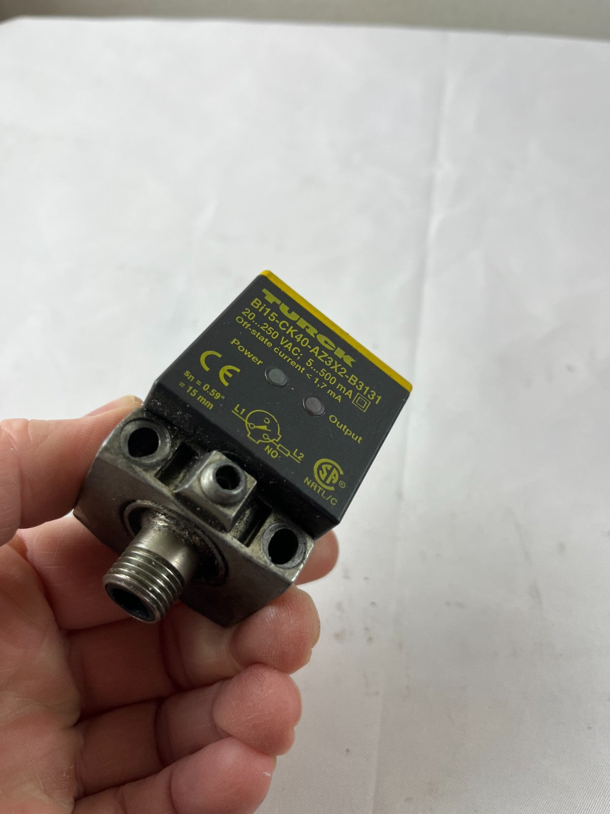 Turck Bi15-CK40-AZ3X2-B3131 Inductive Sensor 20-250VAC 15mm Used Spare Part