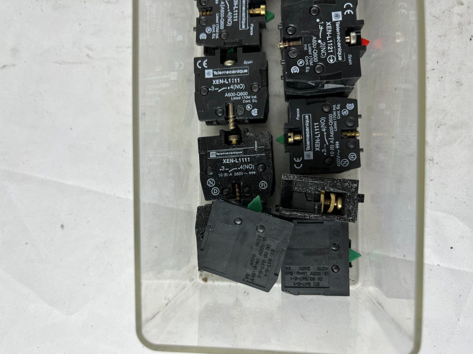 Telemecanique XEN‑L Series Contact Blocks 1NO/1NC Mixed Models Lot Used Bundle